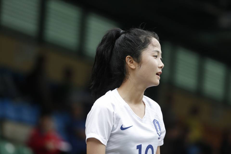 子弹与蕾丝